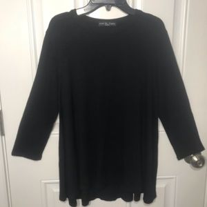 3/4 sleeve black top